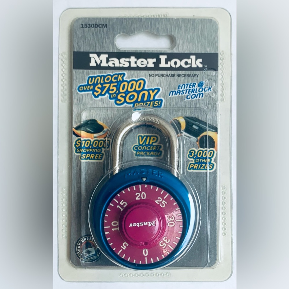 NEW Master Lock 1530DCM Locker Lock Combination Padlock Metallic Blue & Pink